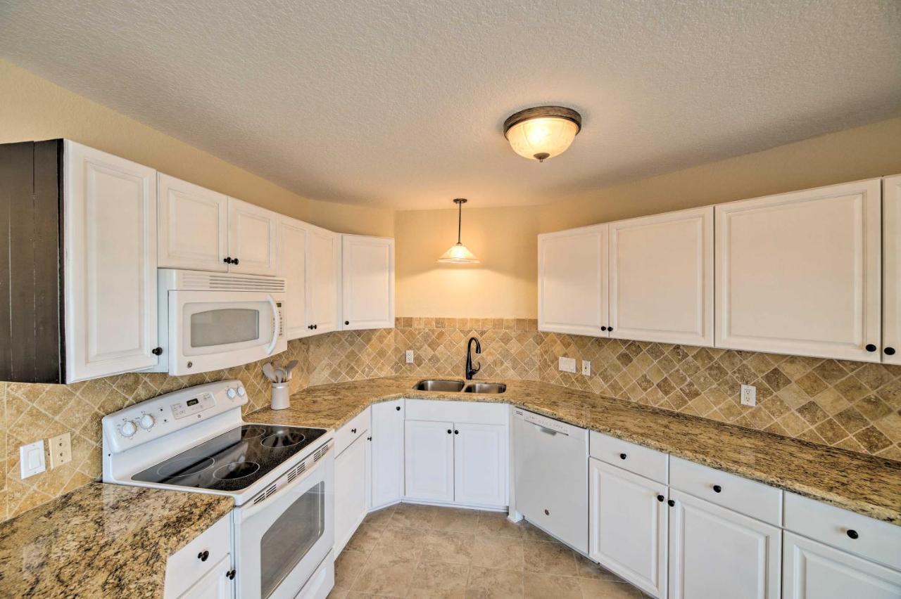 Apt With Balconies - Steps To Kemah Boardwalk! Exterior foto